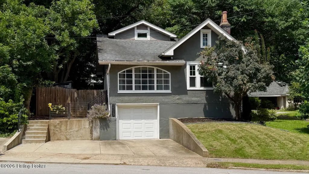 2213 Grinstead Dr, Louisville