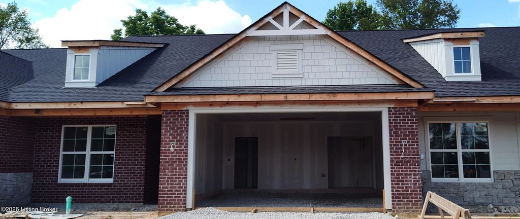 12512 Button Willow Ln, Louisville