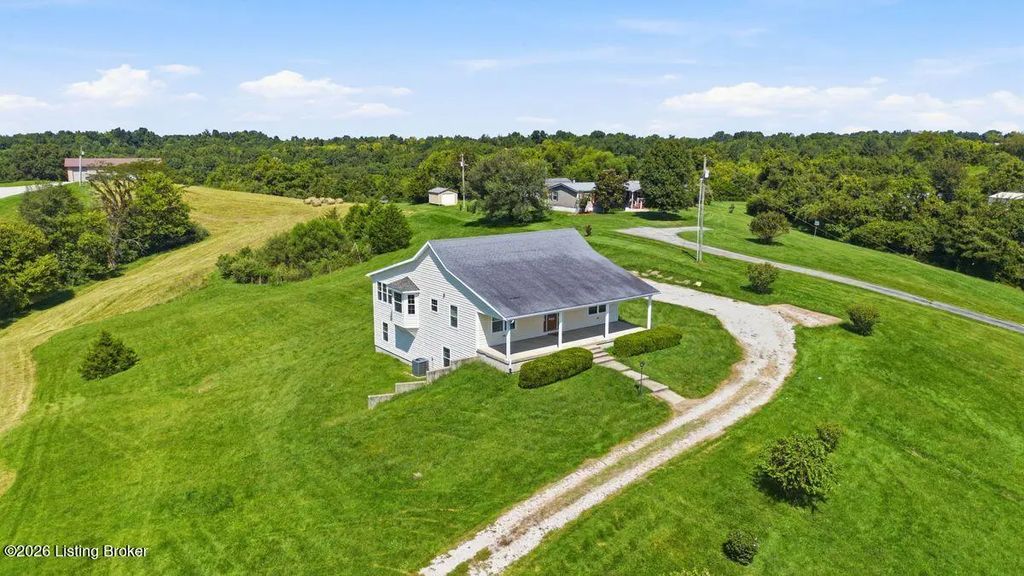 1119 Ballard Rd, Lawrenceburg
