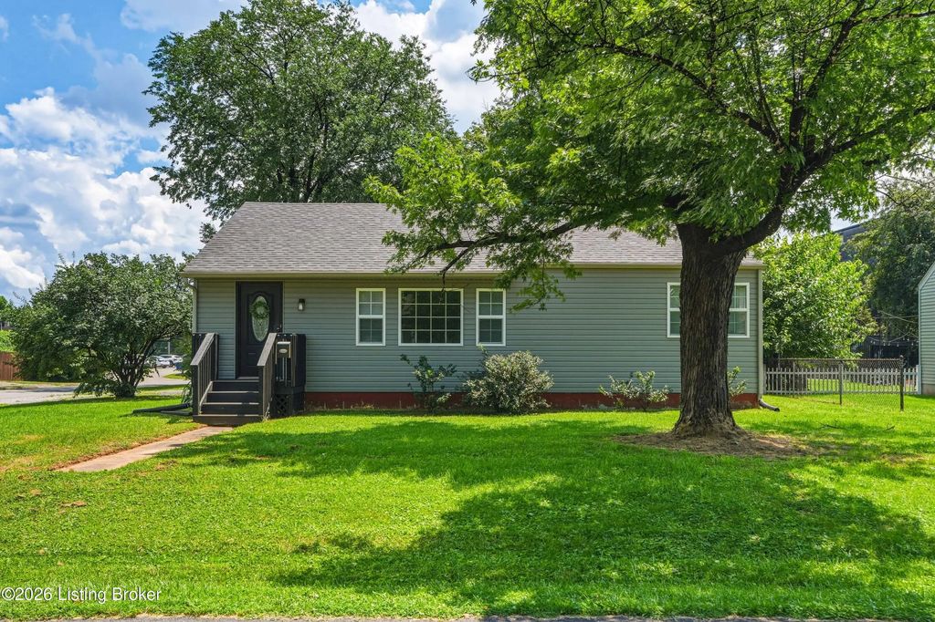 401 S Center St, Bardstown