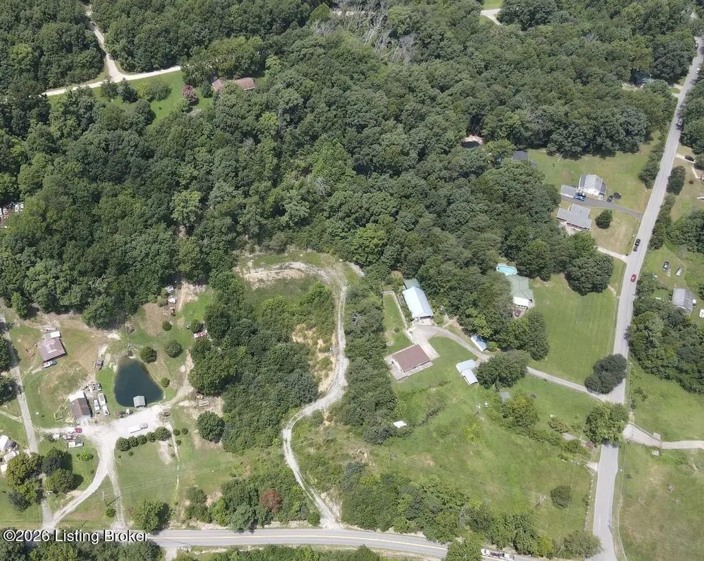 2117 W Blue Lick Rd, Shepherdsville