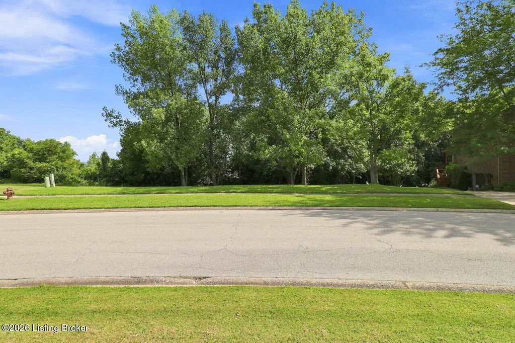 2009 Hillcircle Rd, Louisville