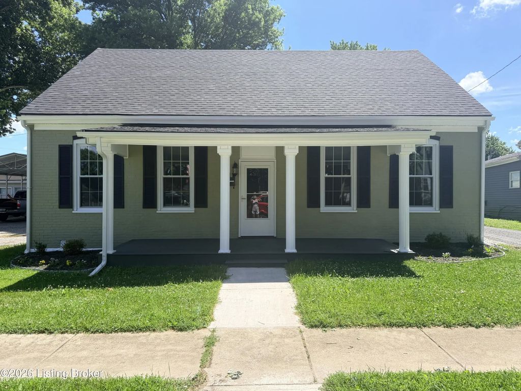 611 5th St, Carrollton