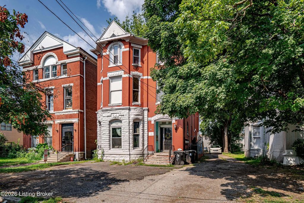 936 S 1st St, Louisville