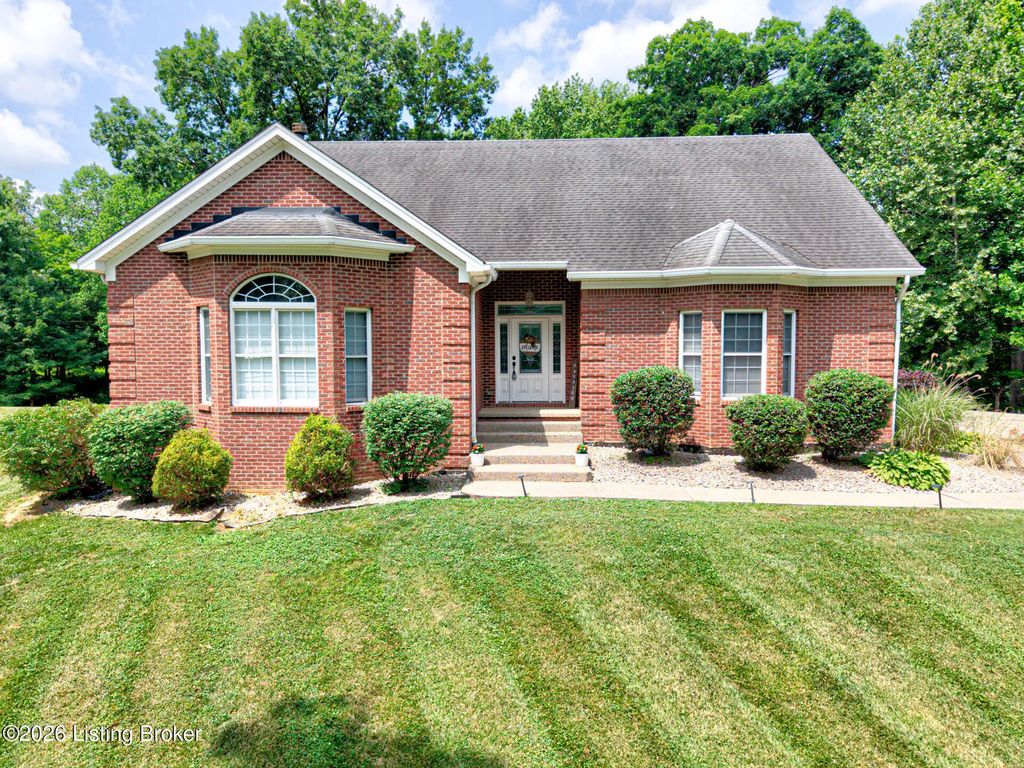 300 Woodlawn Dr, Carrollton