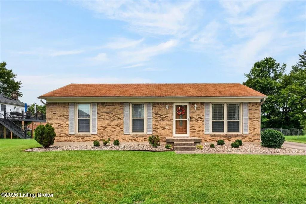 4703 Tivis Ct, Louisville