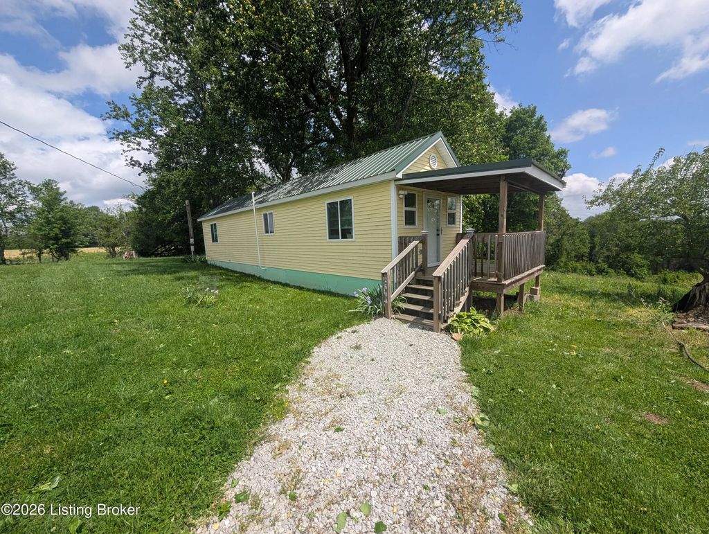2604 E Buckeye Ln, Madison