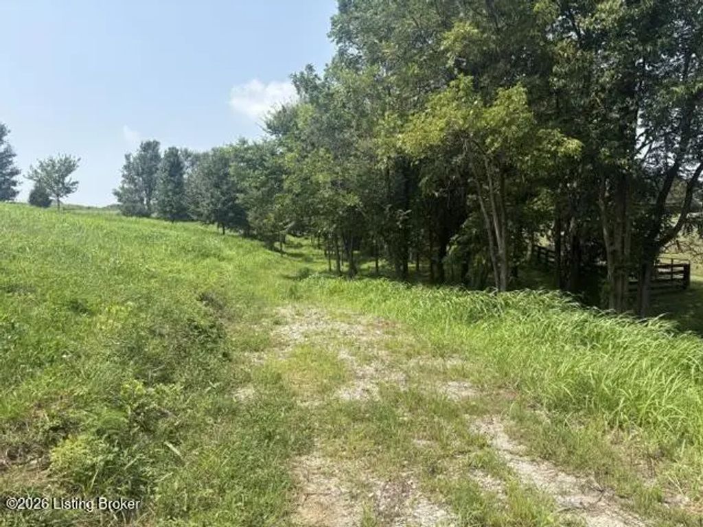 2051 Chaplin Taylorsville Rd, Bloomfield