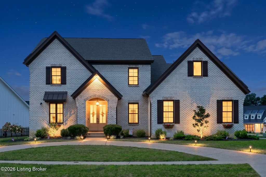 1541 Lincoln Hill Way, Louisville