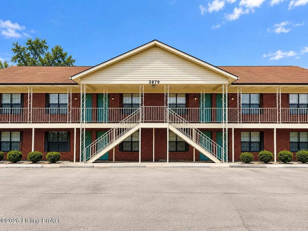 3979 Scenic Trl 3, Shepherdsville