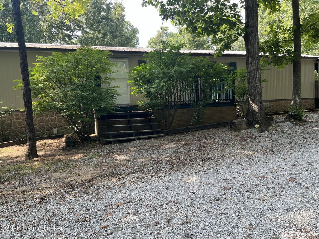 284 Newton Ln, Millwood