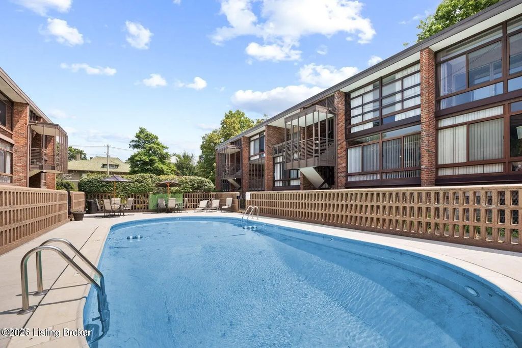 1040 Cherokee Rd Apt A1, Louisville