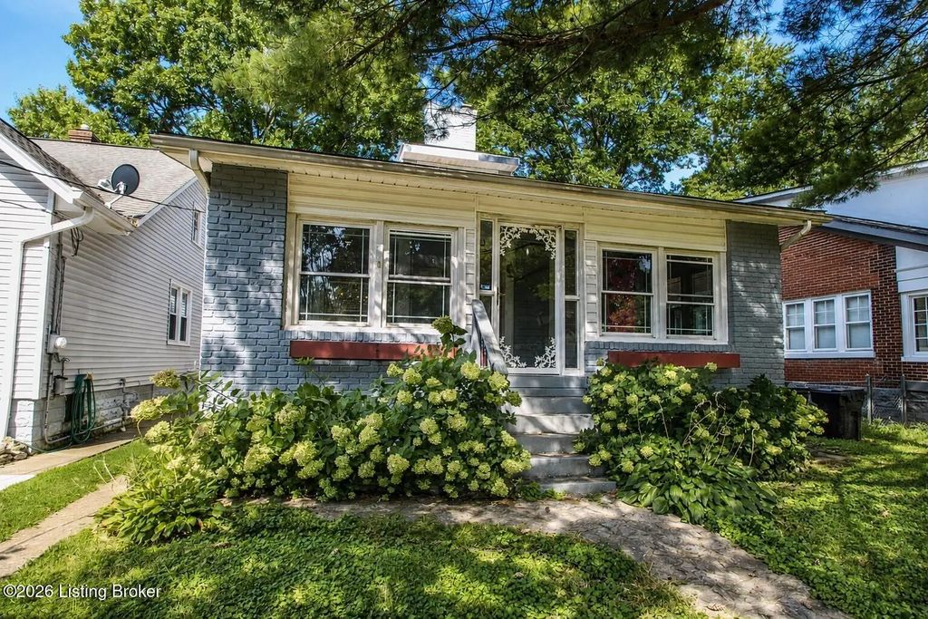 130 Claremont Ave, Louisville