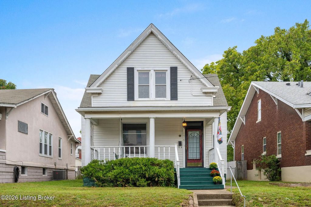 1919 Deerwood Ave, Louisville
