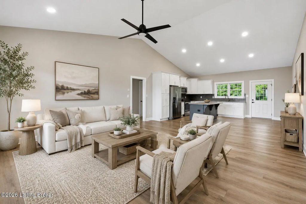305 Summit Creek Dr, Elizabethtown