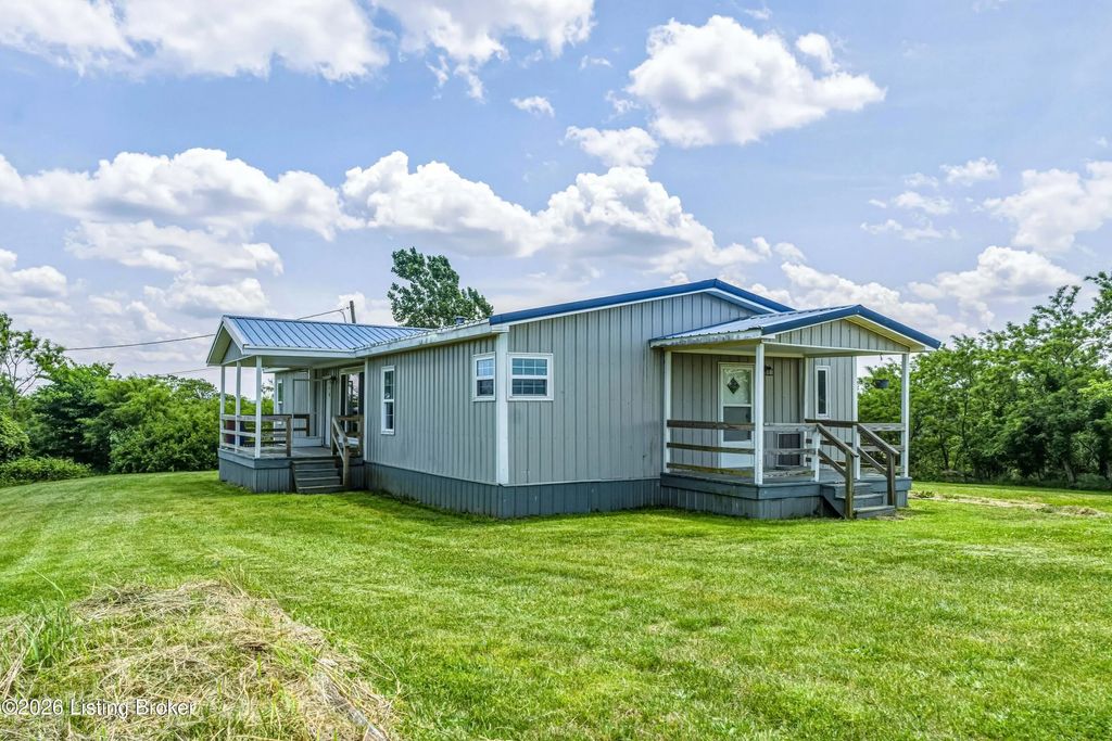 2422 E Highway 86, Irvington