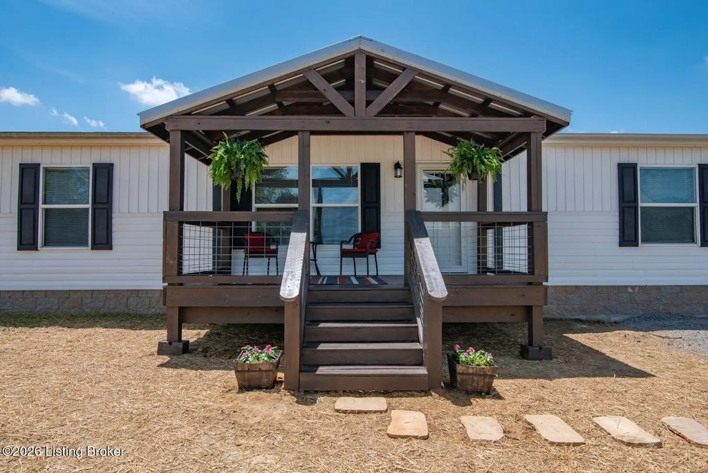 195 Chaney Pike, Campbellsville