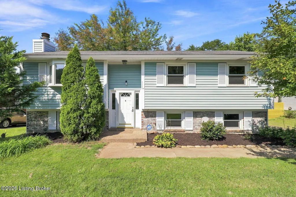 8206 Vaughn Mill Rd, Louisville