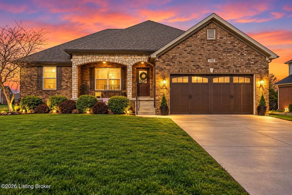 1105 Deer Fields Trace, La Grange