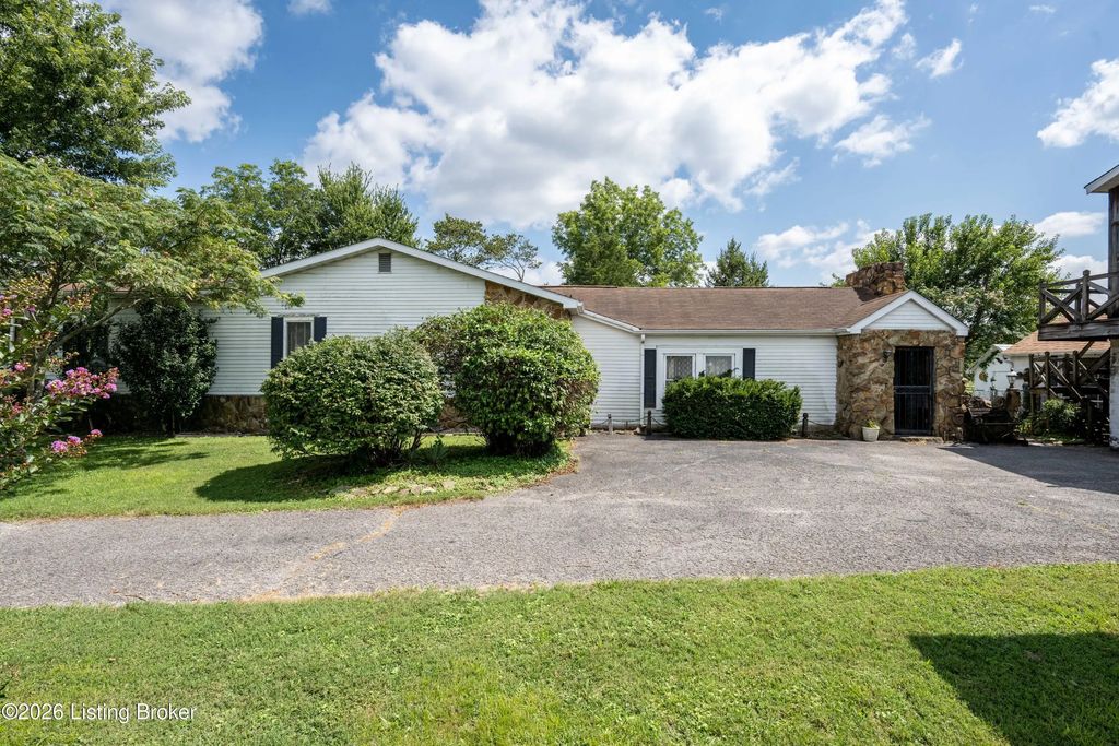 4678 Duffy Rd, Floyds Knobs