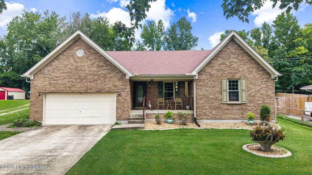 6901 Triangle Dr, Louisville