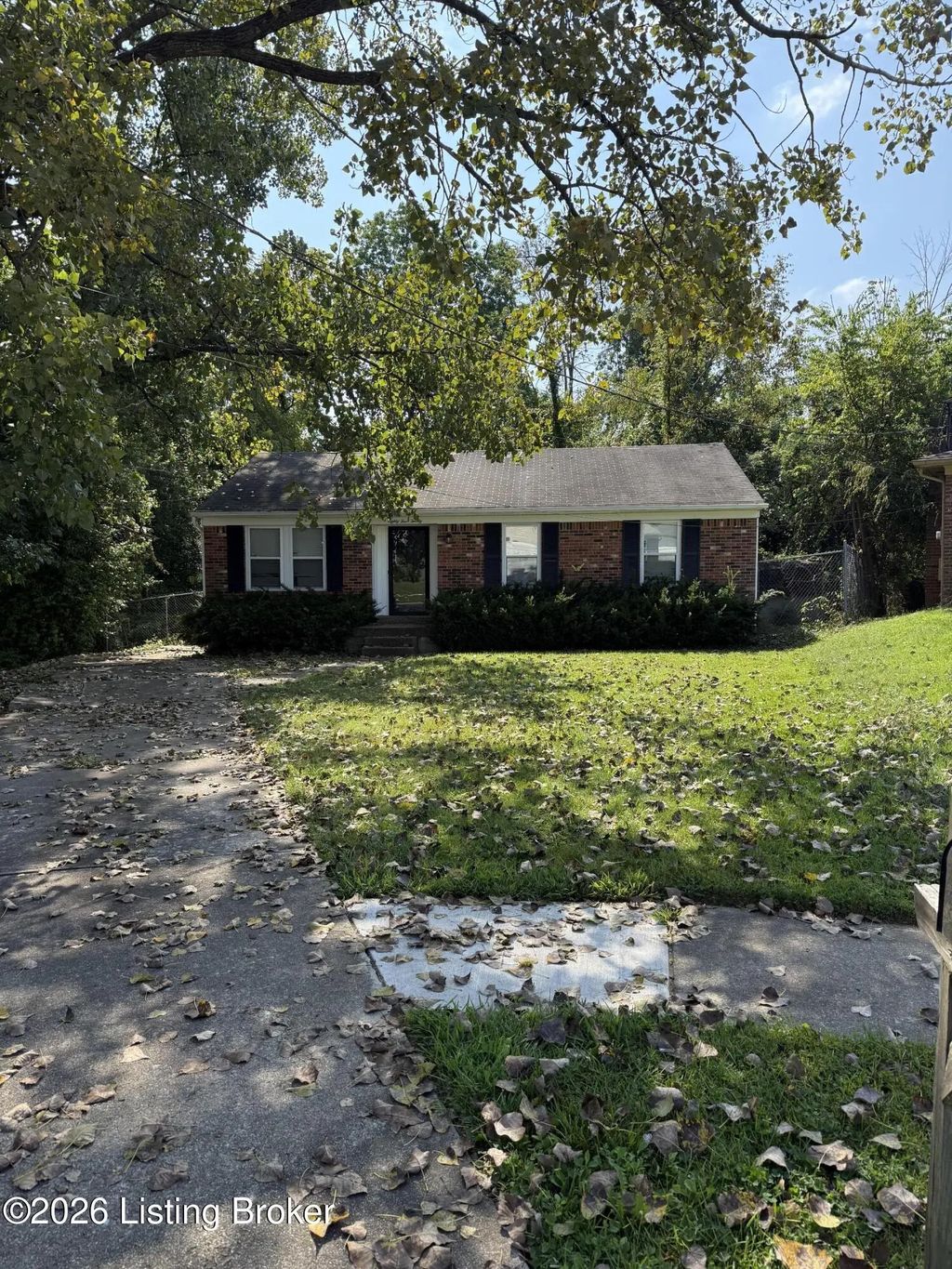 8420 Damascus Cir, Louisville