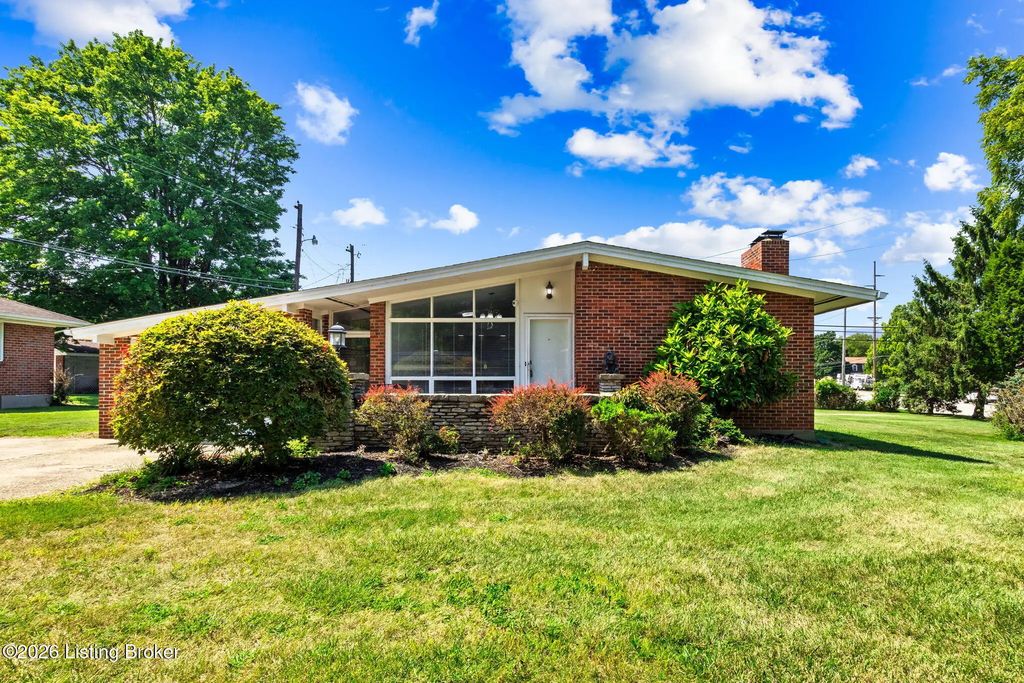 3700 Greenwich Rd, Louisville
