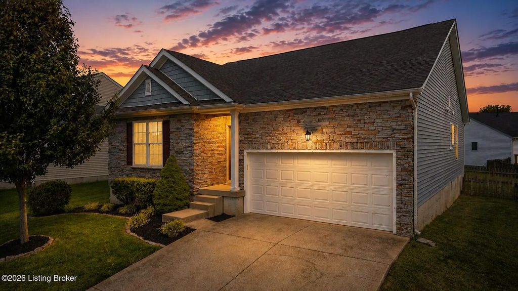 3008 Mary Crest Dr, Shelbyville