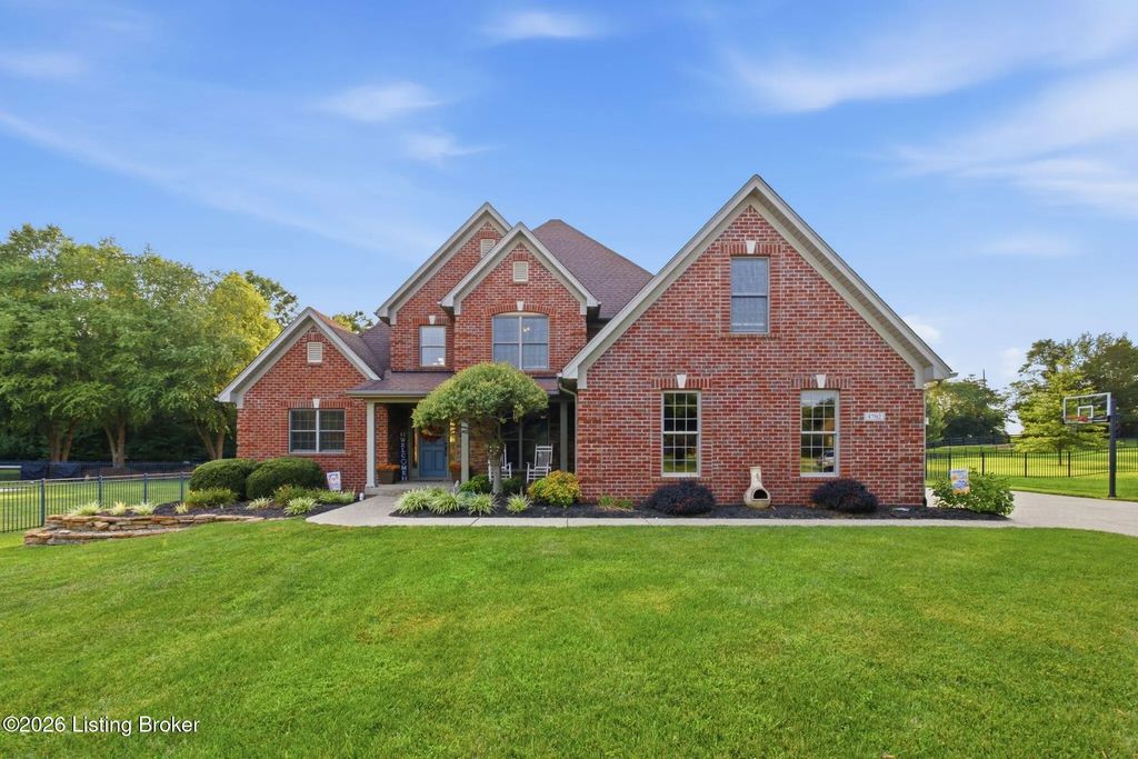 4702 Tall Grass Ct, La Grange