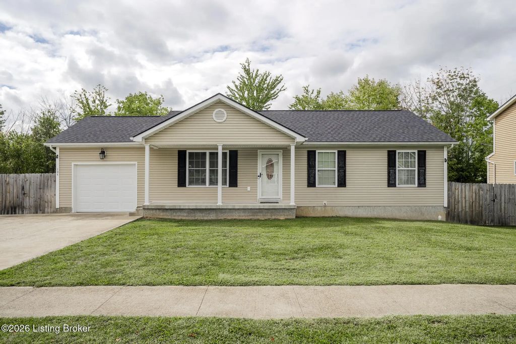 104 Ruby Ct, Radcliff