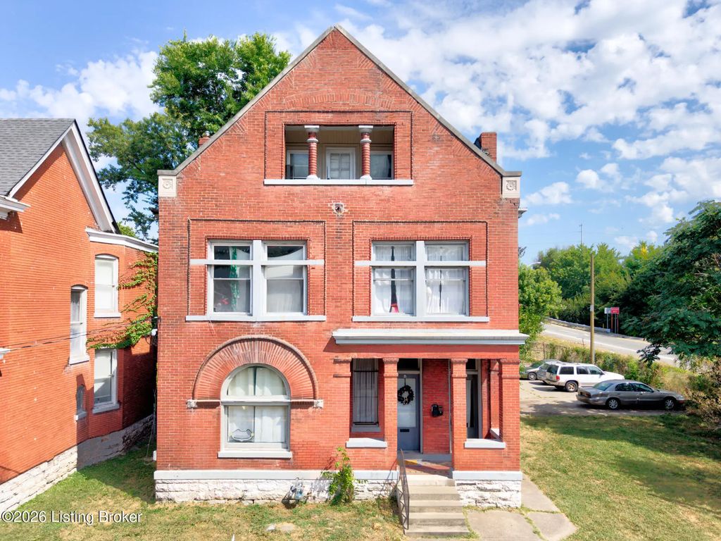 113 E Saint Catherine St 1 & 2, Louisville
