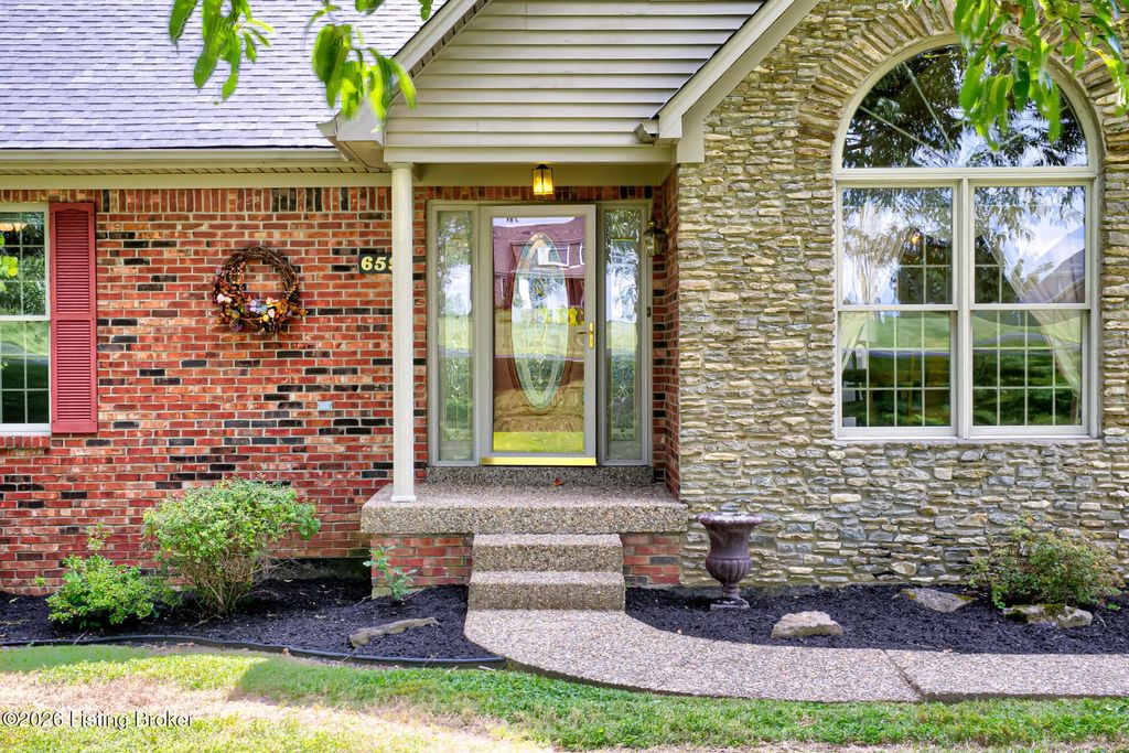 659 Rolling Trail, Taylorsville