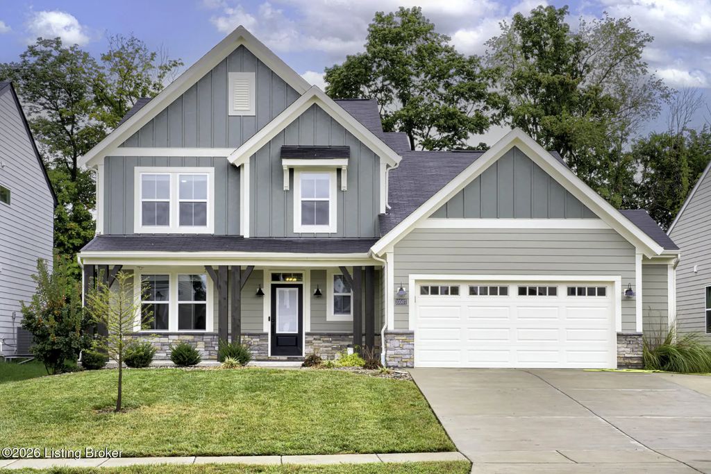 10507 Vista View Dr, Louisville