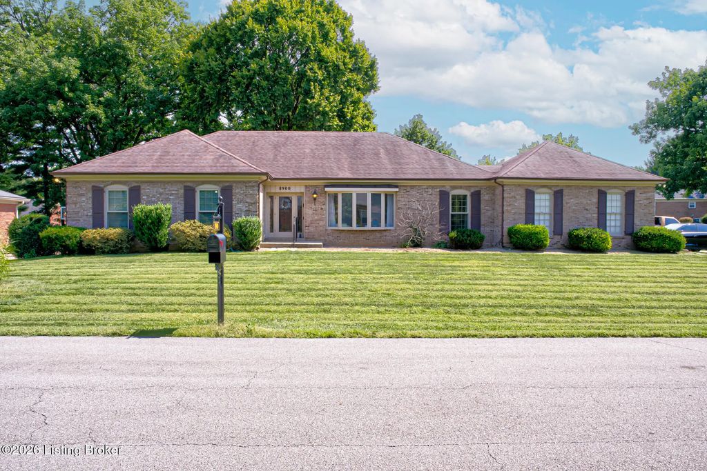 8900 Middle Pointe Rd, Louisville