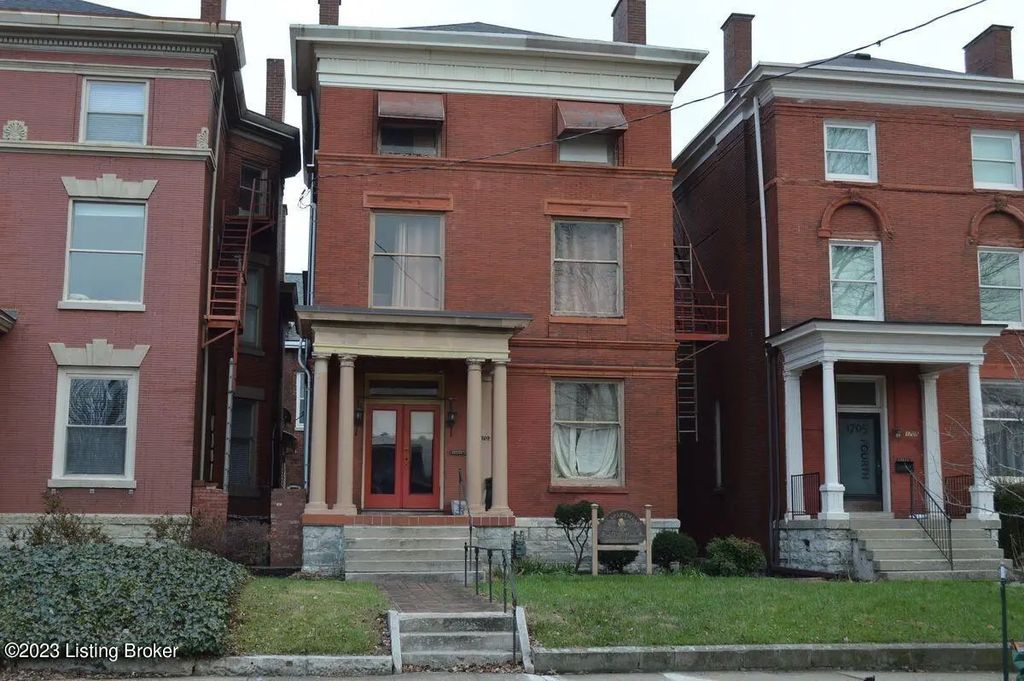 1703 S 4th St, Louisville