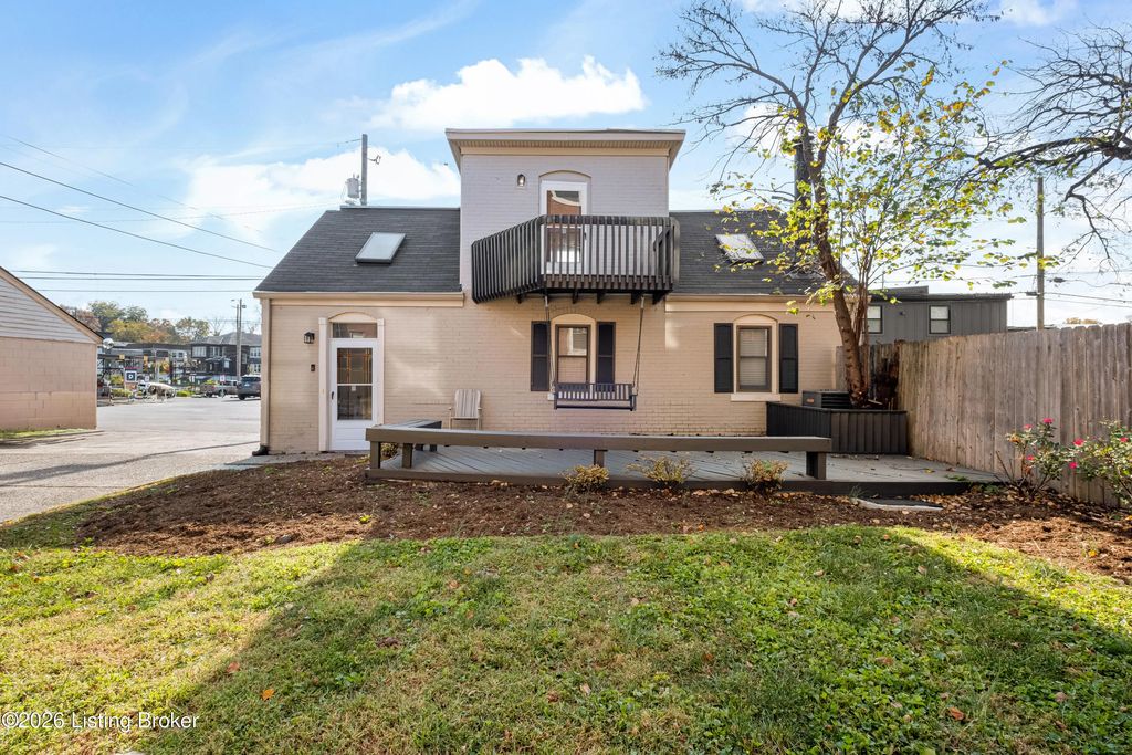 1128 Cherokee Rd Apt 1a, Louisville