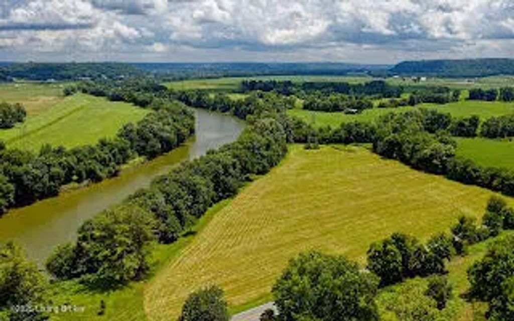 2061 Ky-55, Carrollton