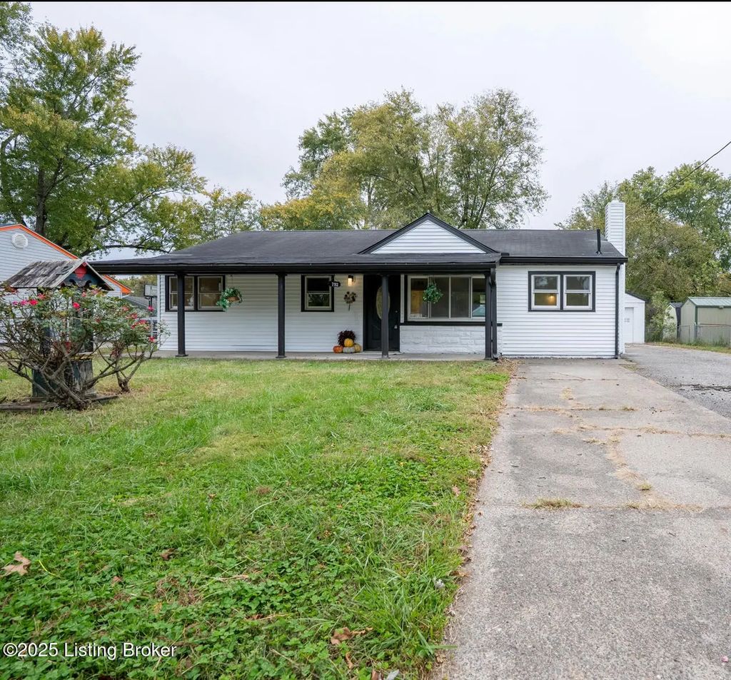 7112 Dunkirk Ln, Louisville