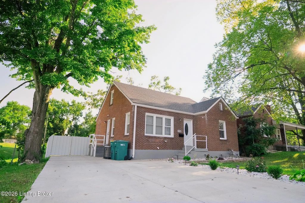 2120 Rockford Ln, Louisville