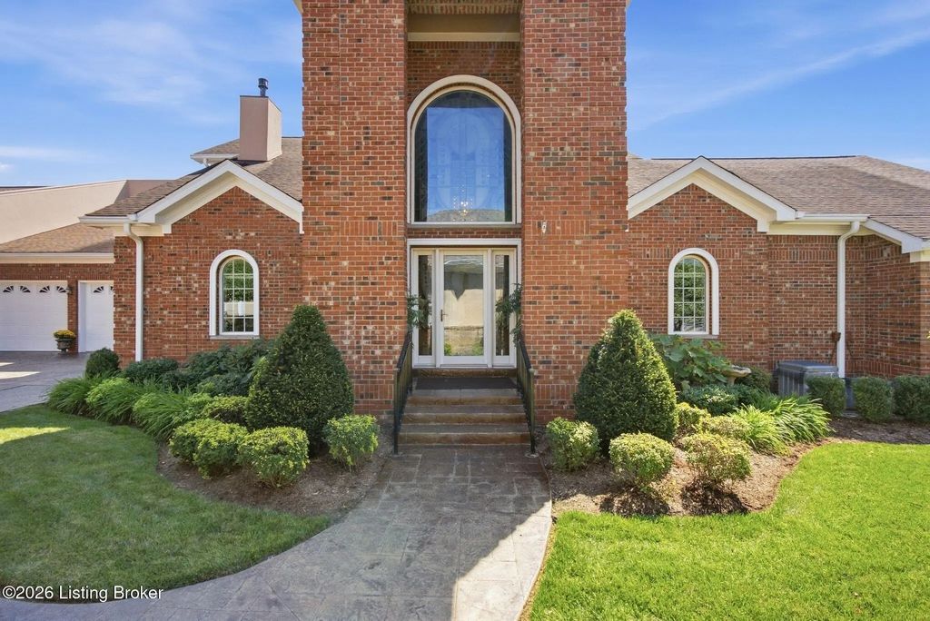 2615 Alia Cir, Louisville
