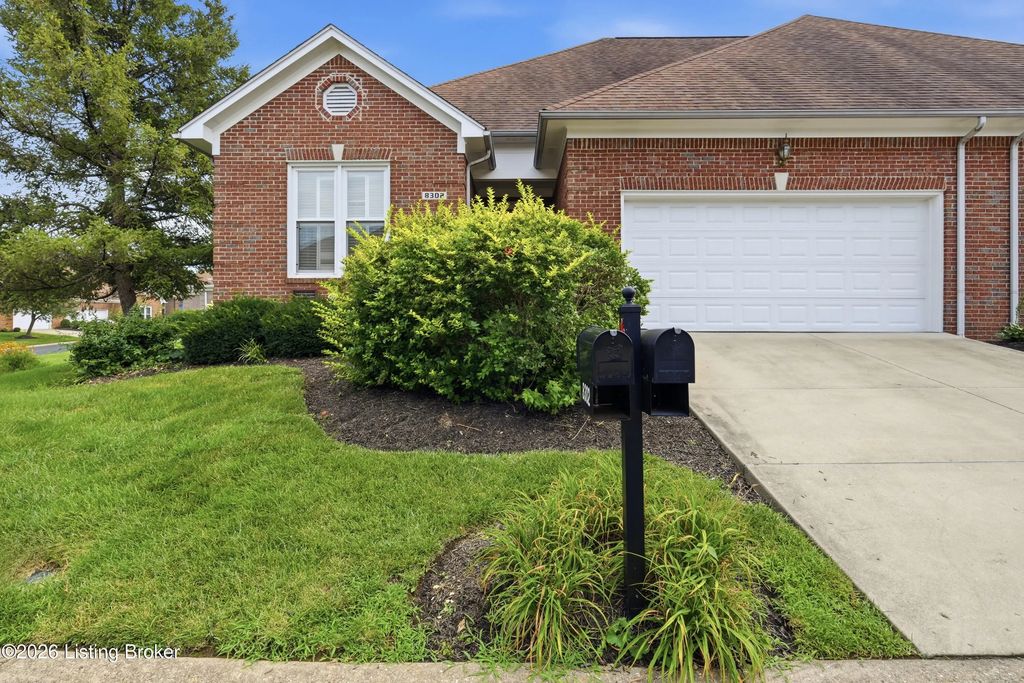 8302 Dravo Cir, Louisville