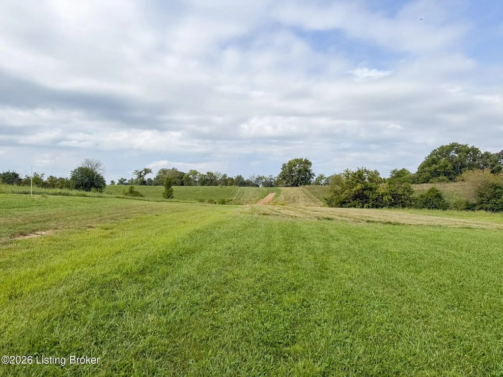 1469 Hannah Rd, Shelbyville