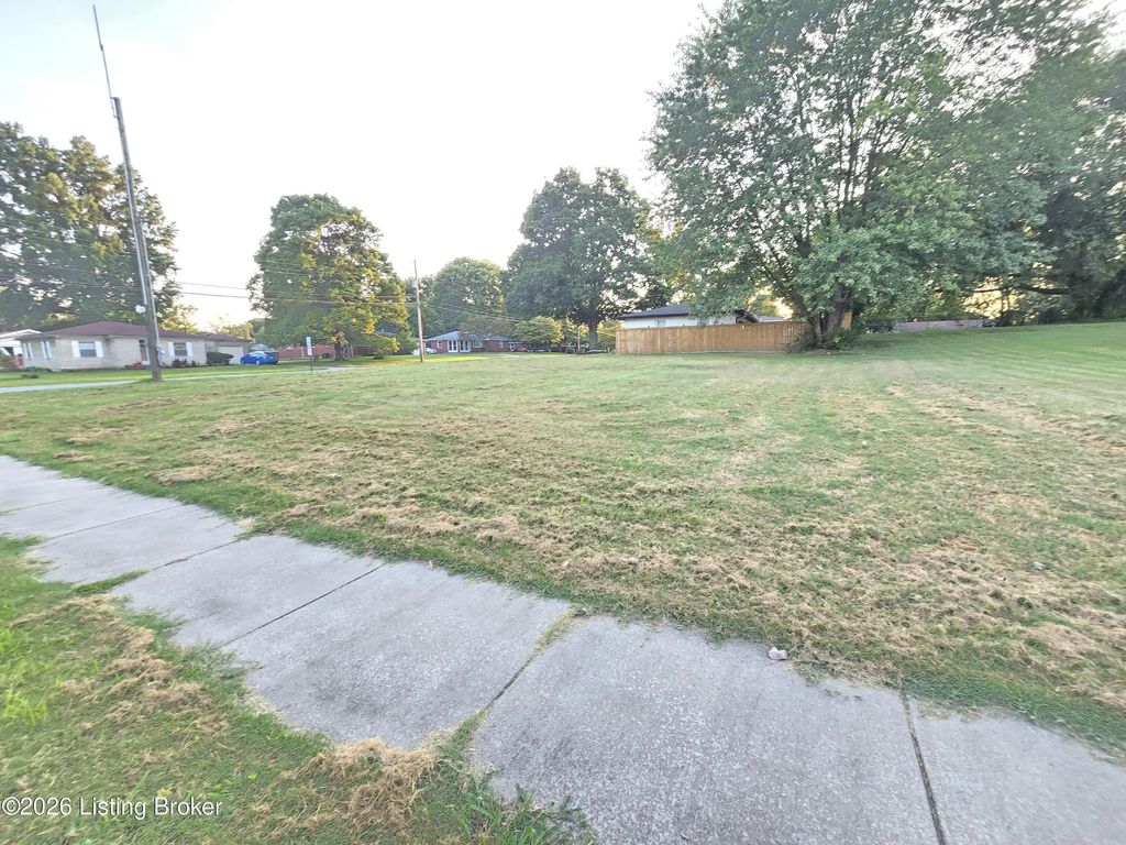 2201 Garrs Ln, Louisville