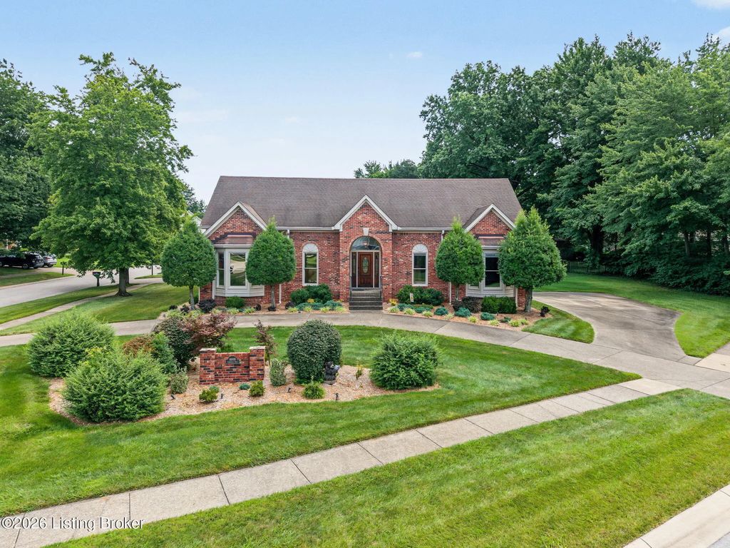 8800 Timberline Dr, Louisville