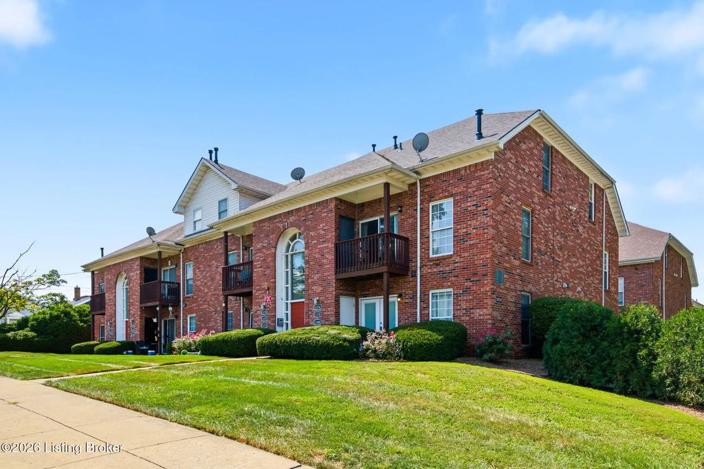 1142 Neon Way, Louisville