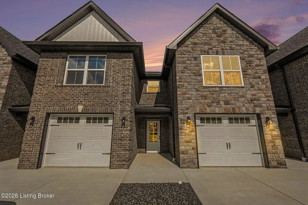 140 Blakenrod Blvd E, Coxs Creek