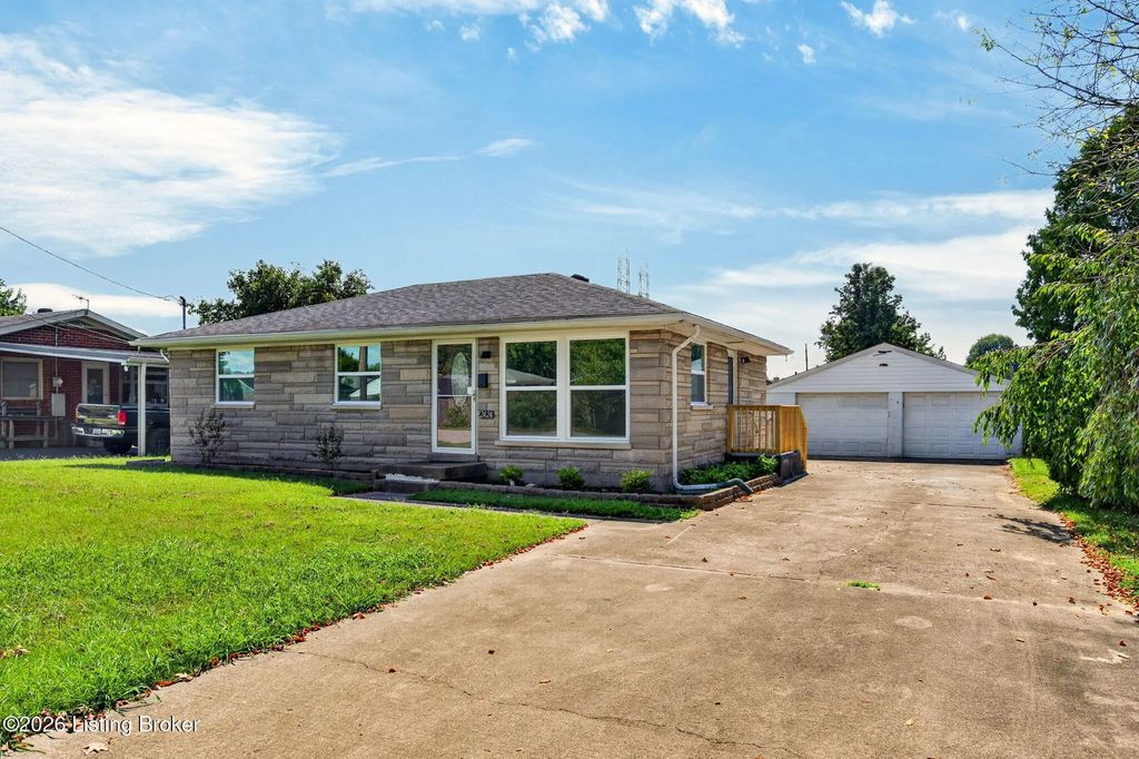 2424 Weber Ln, Louisville