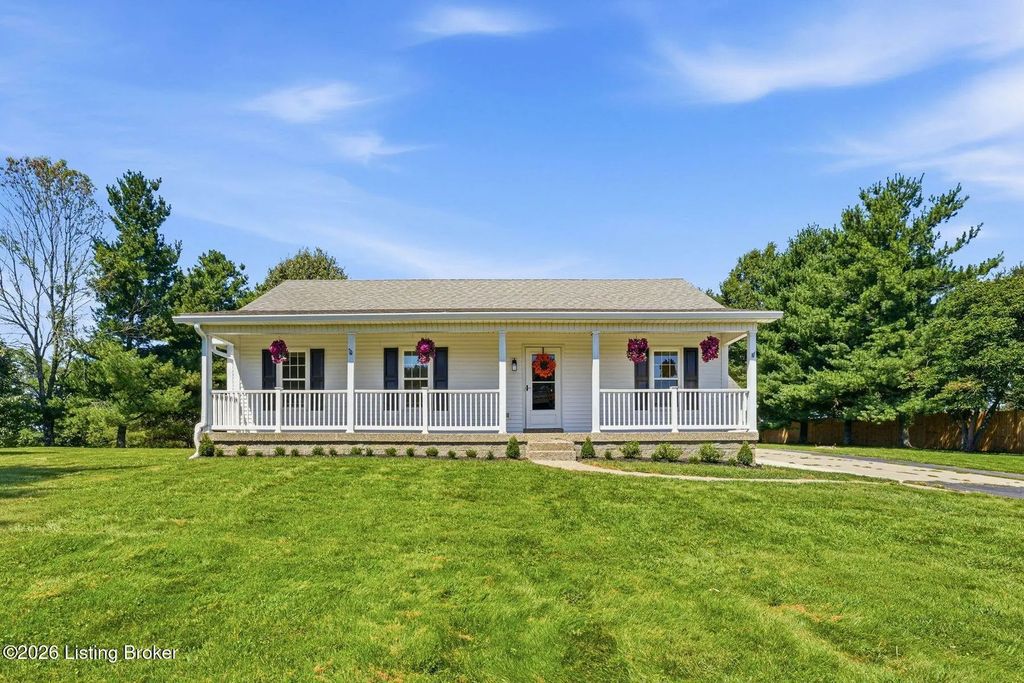 142 Meadow Lake Dr, Taylorsville