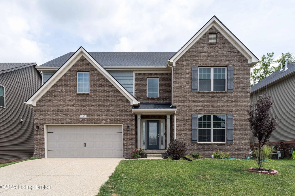 213 Belden Trl, Louisville