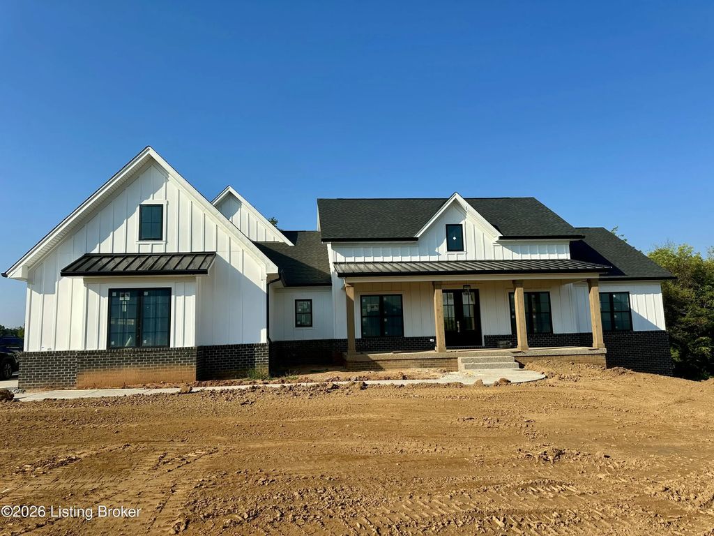 6496 Sunset Cir, Crestwood
